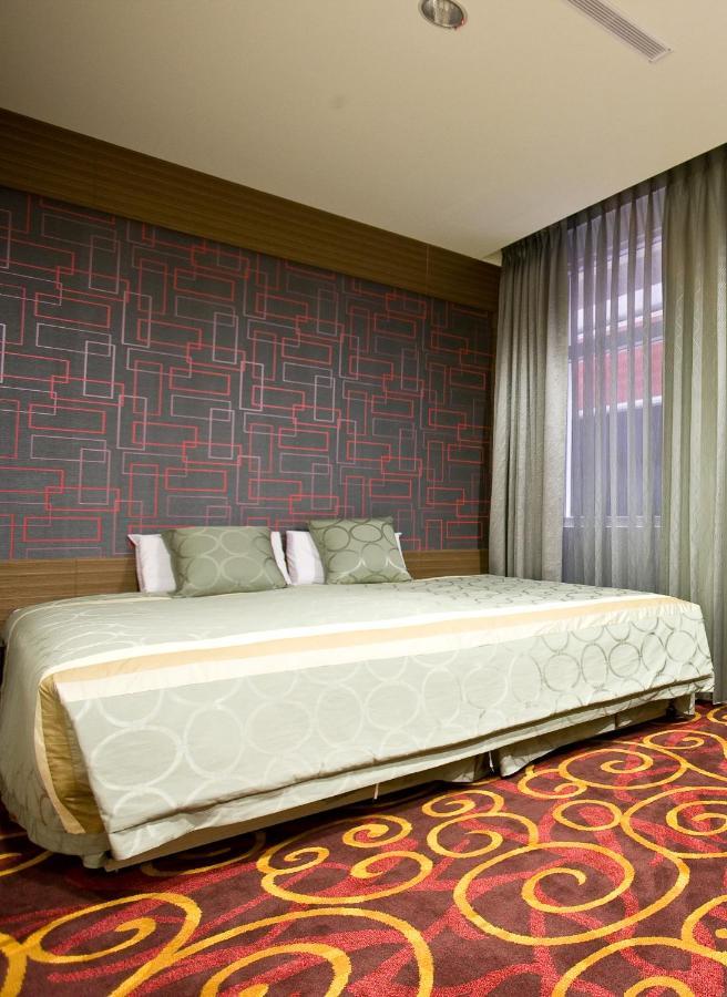 Zhi Da Craft Service Guest House Цаотун Экстерьер фото